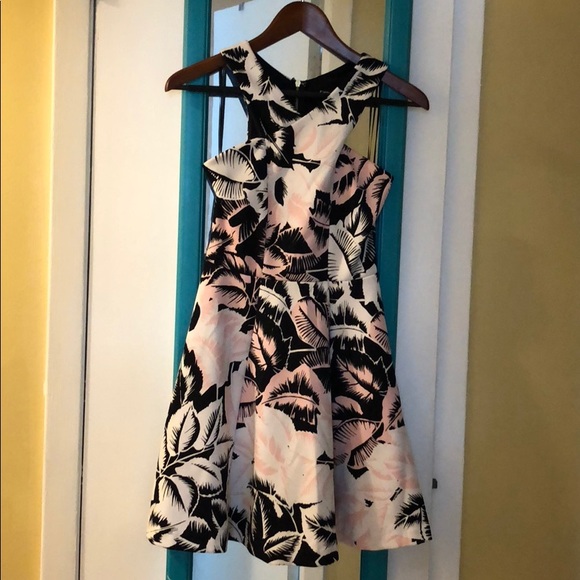 Express Dresses & Skirts - Printed dress